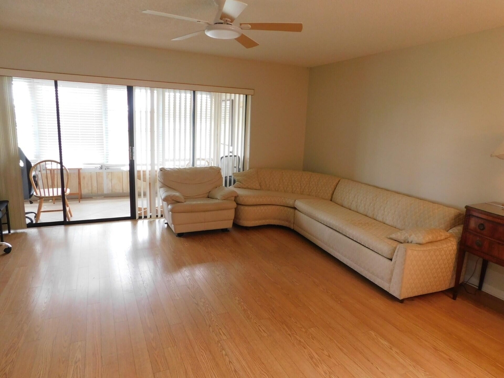 565 Piedmont L - Photo 6