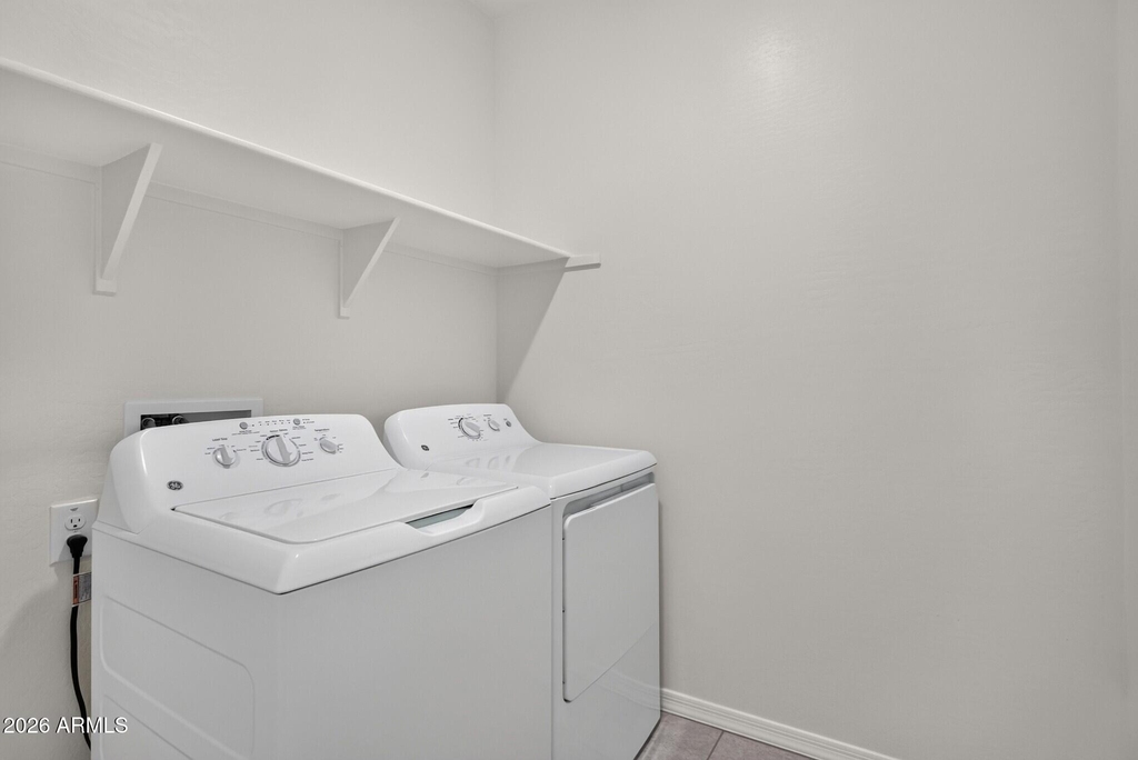 2097 E Grazing Meadow Lane - Photo 17
