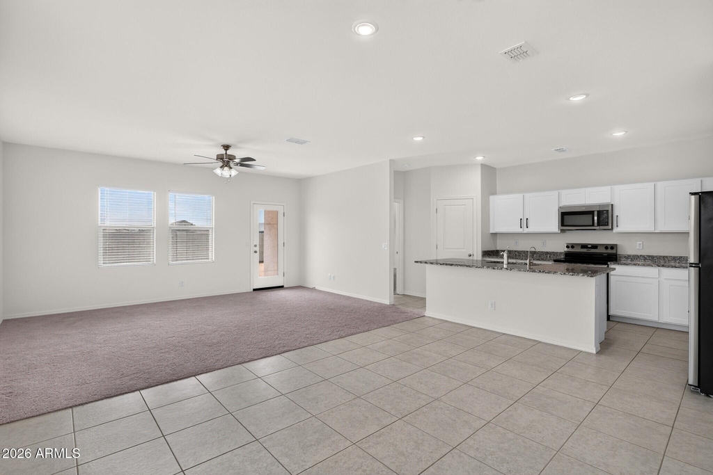 2097 E Grazing Meadow Lane - Photo 8