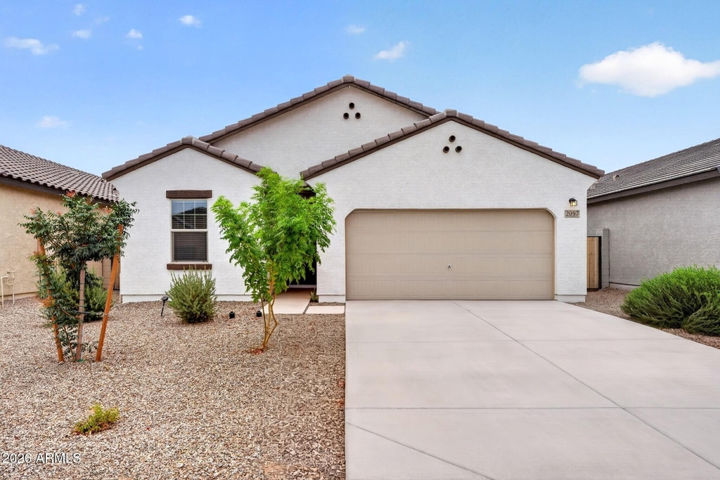 2097 E Grazing Meadow Lane - Photo 0