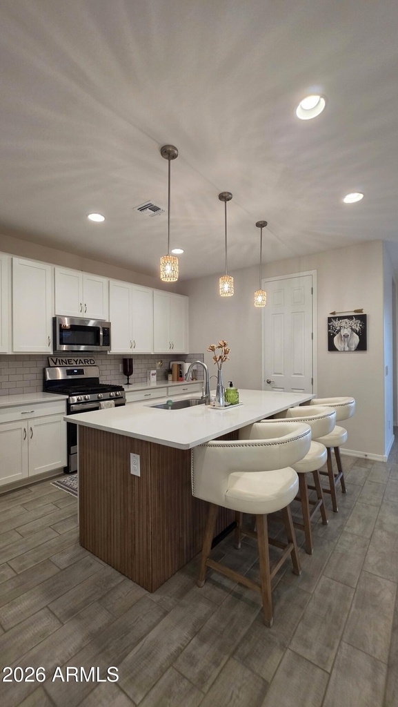 21668 N Belt Drive - Photo 10
