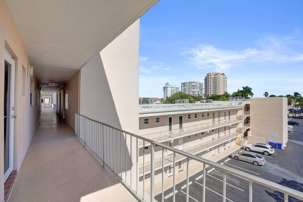 1481 S Ocean Boulevard - Photo 33
