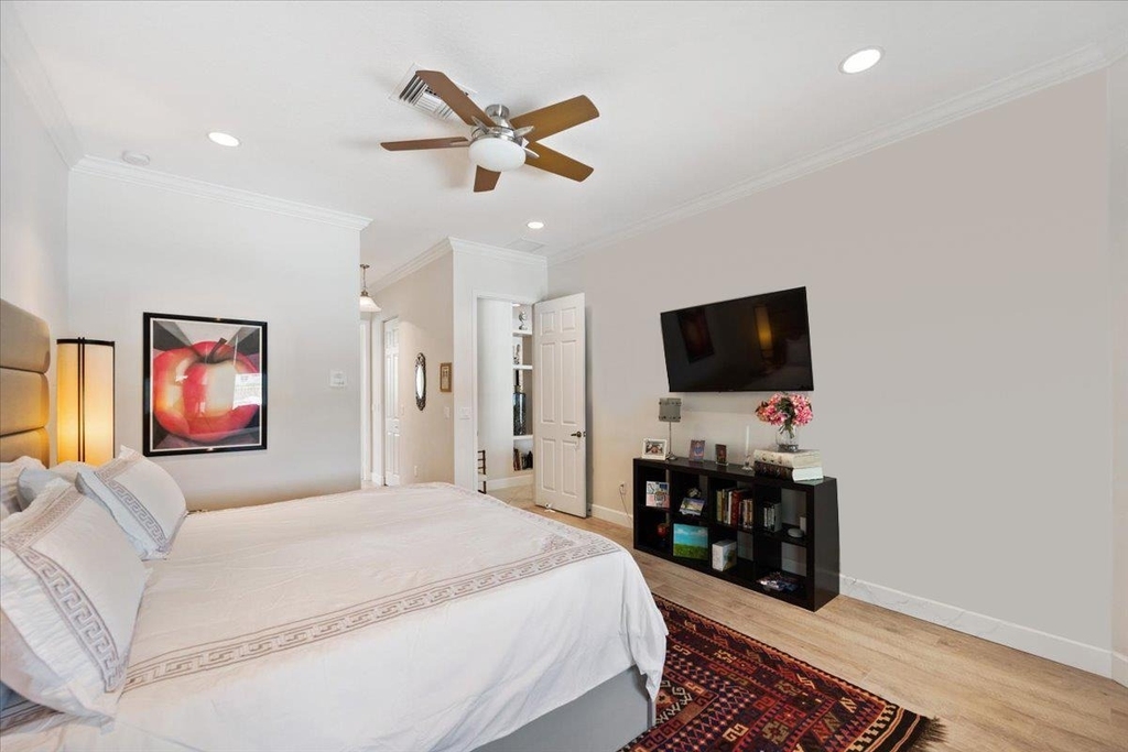 8152 Butler Greenwood Drive - Photo 14