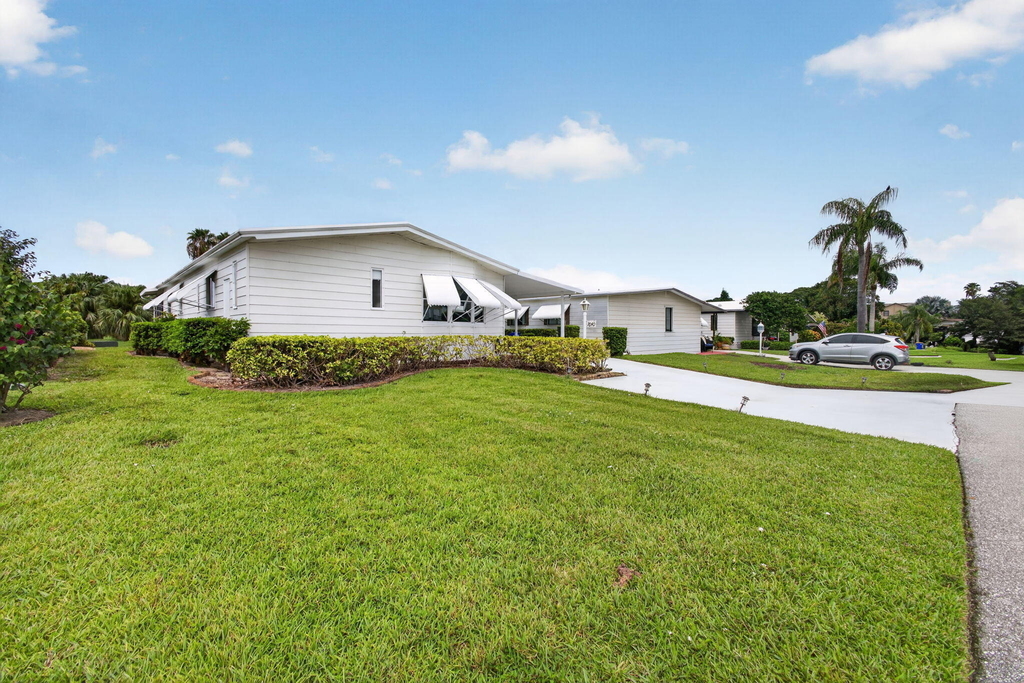 7640 Se Shenandoah - Photo 0
