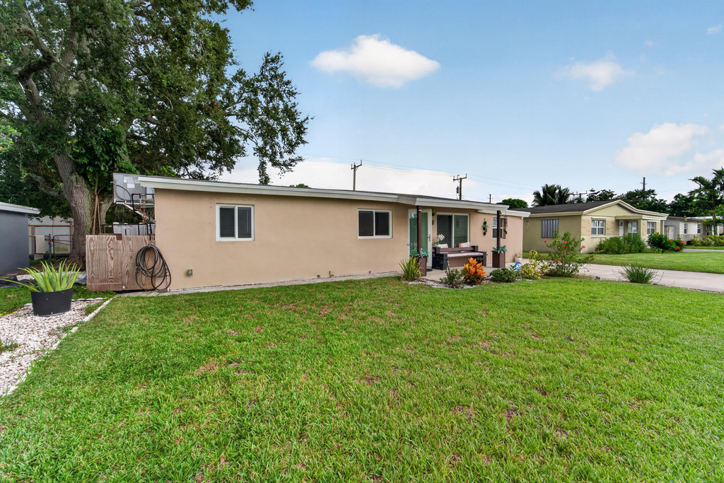 5900 Atlanta Street - Photo 1