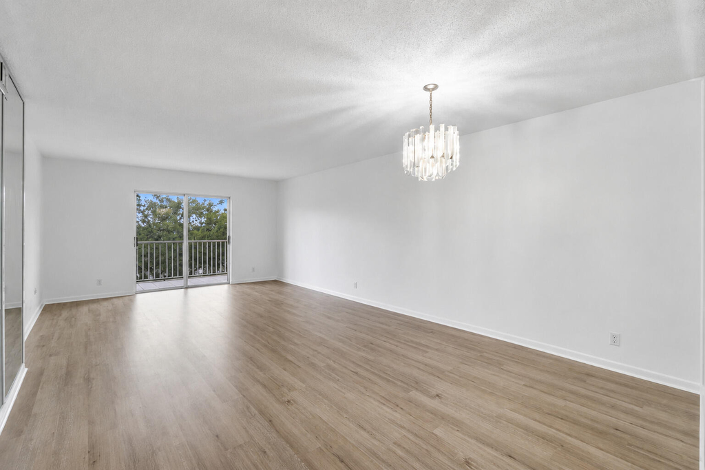 9101 W Sample Road - Photo 9
