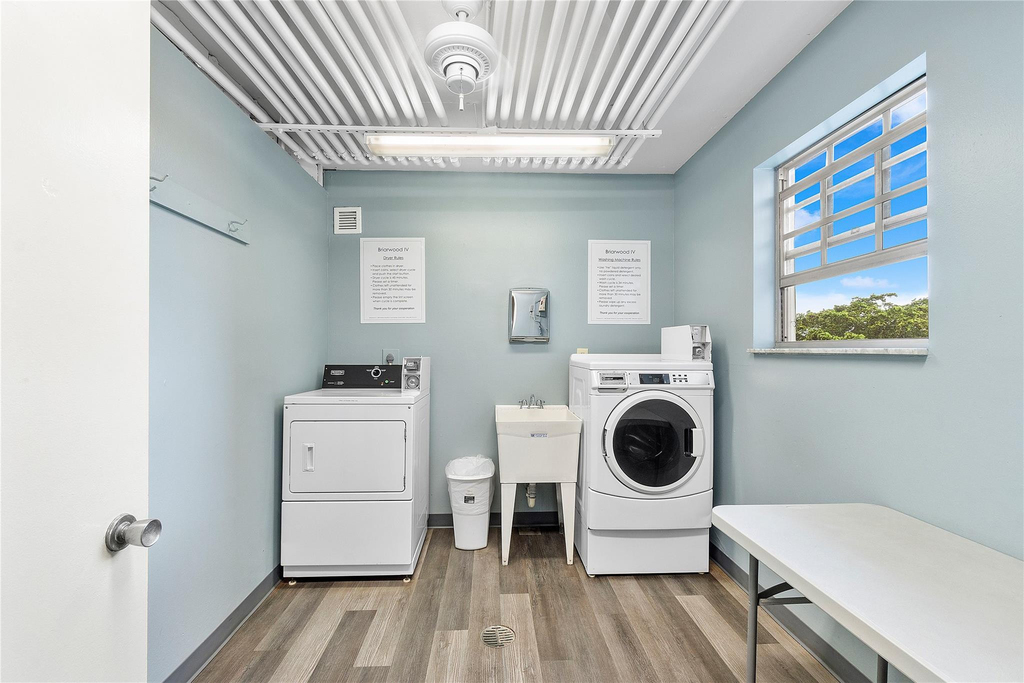 9101 W Sample Road - Photo 29
