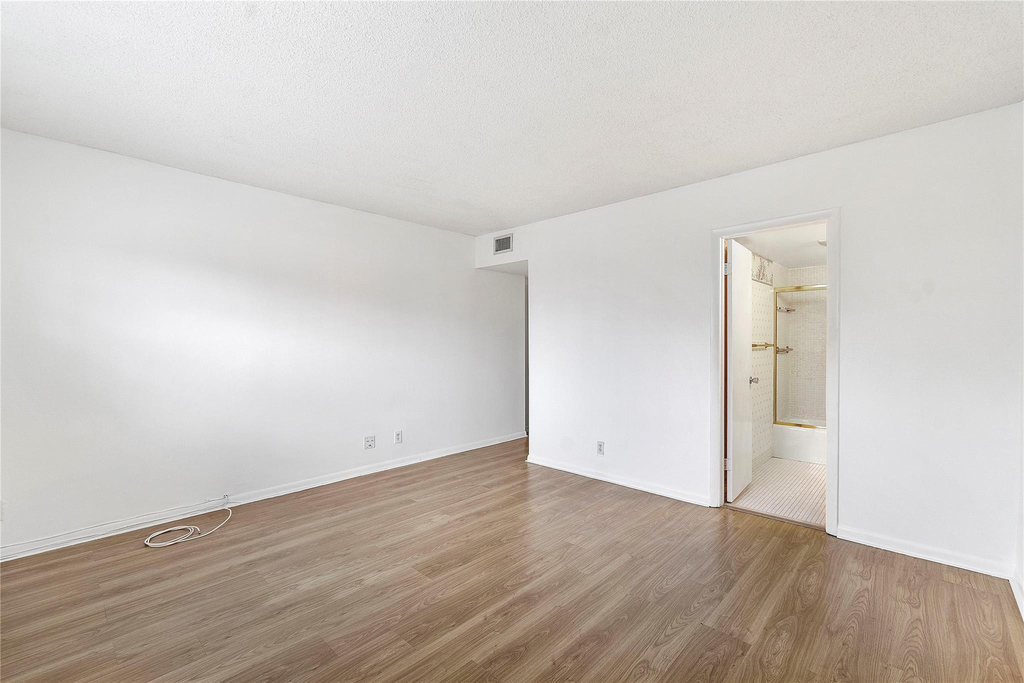 9101 W Sample Road - Photo 17