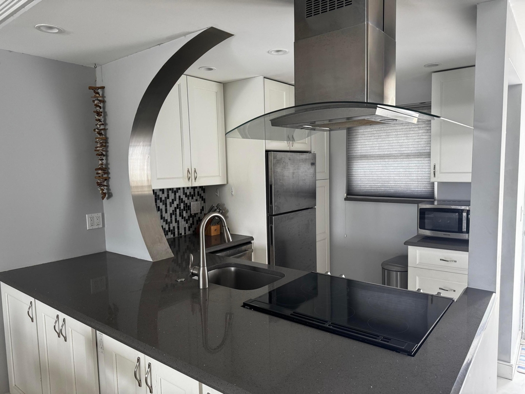 1777 Se 15th Street - Photo 1