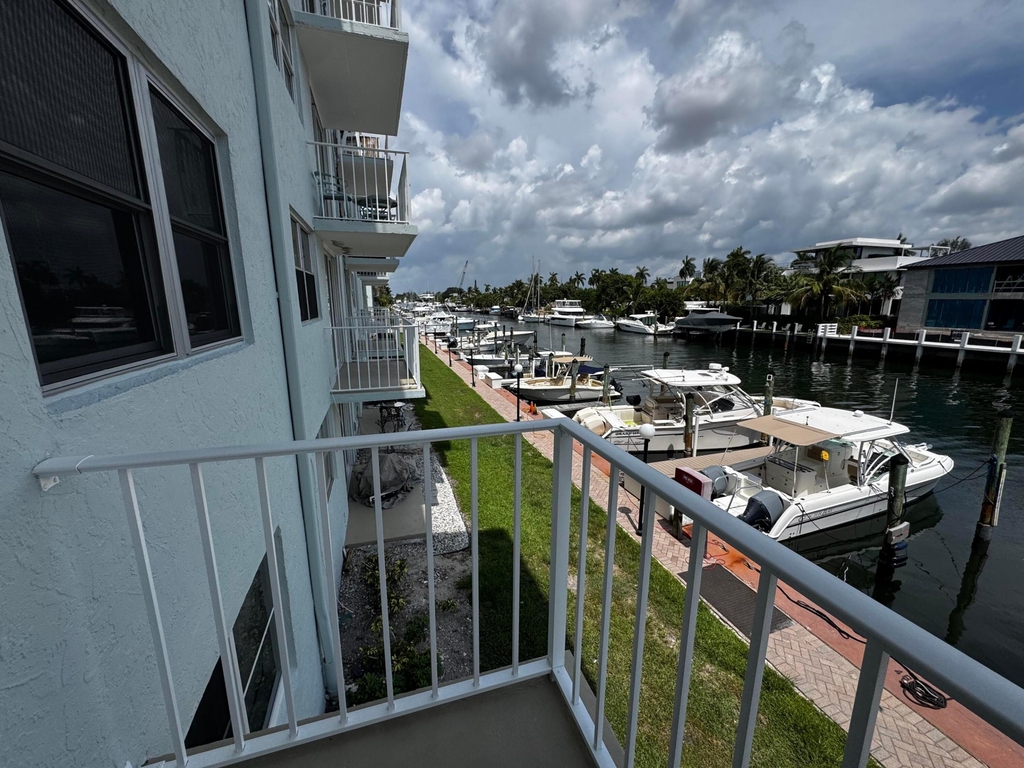 1777 Se 15th Street - Photo 10