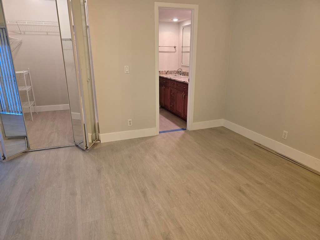 1480 Masters Circle - Photo 13