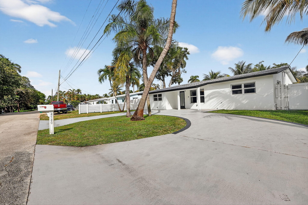 4540 Sw 28th Terrace - Photo 3