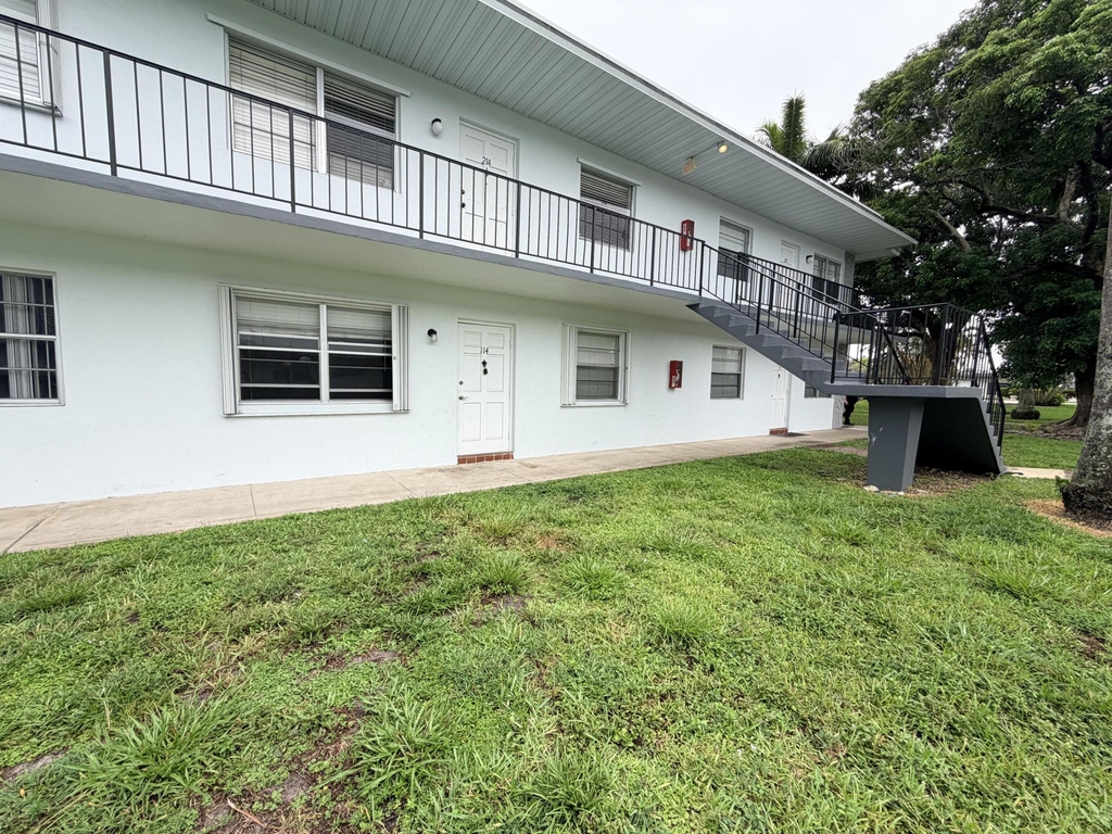 6191 Sw 37th Street - Photo 0