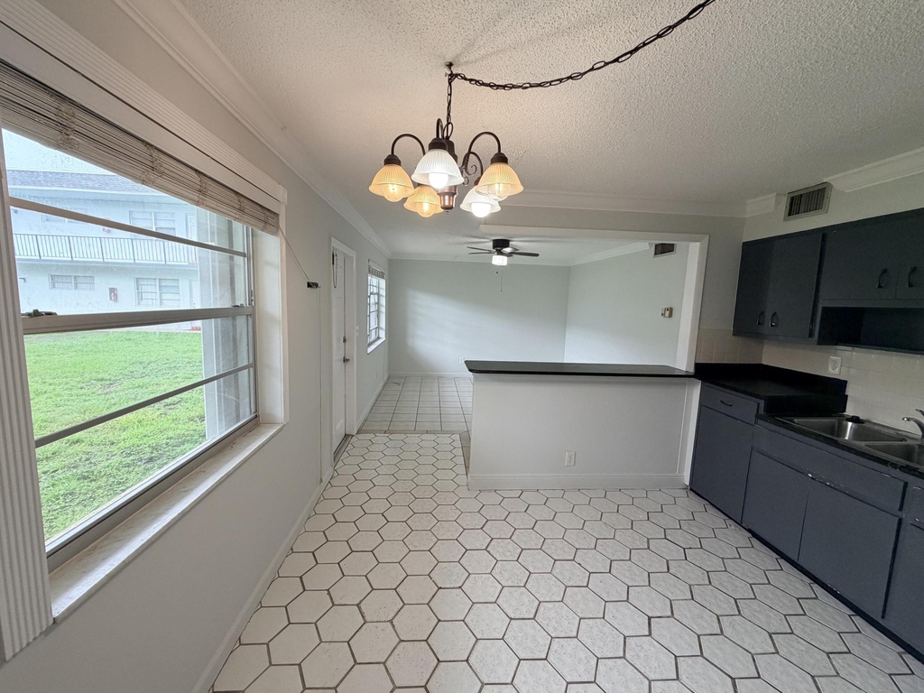 6191 Sw 37th Street - Photo 5