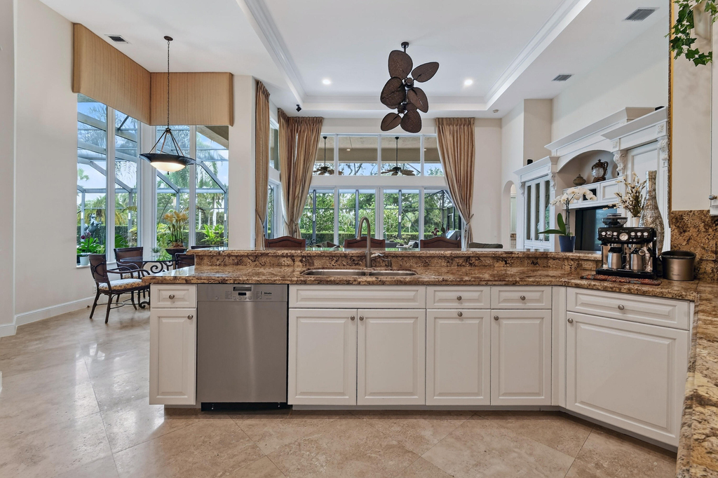 7517 Hawks Landing Drive - Photo 13