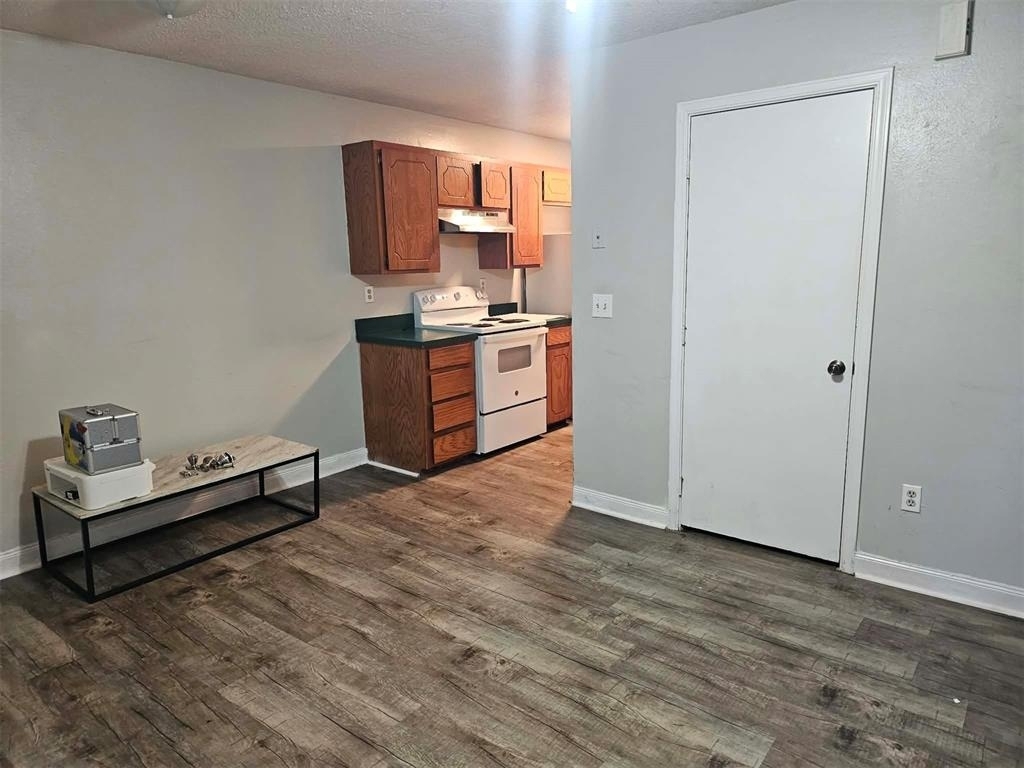 906 Nw A Street - Photo 1
