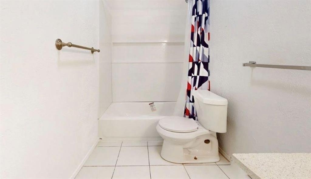 603 W Seminole Drive - Photo 1