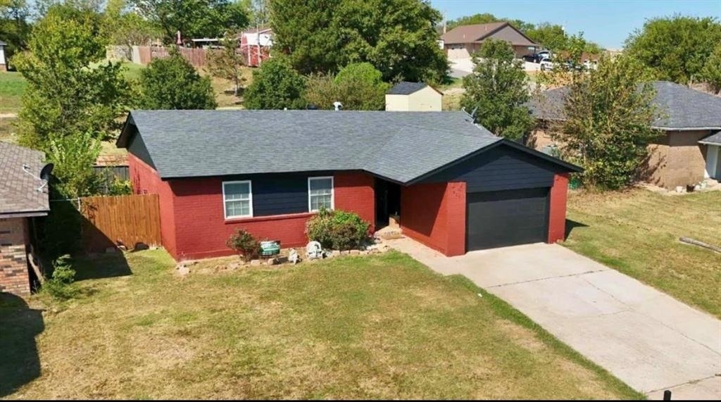 603 W Seminole Drive - Photo 0