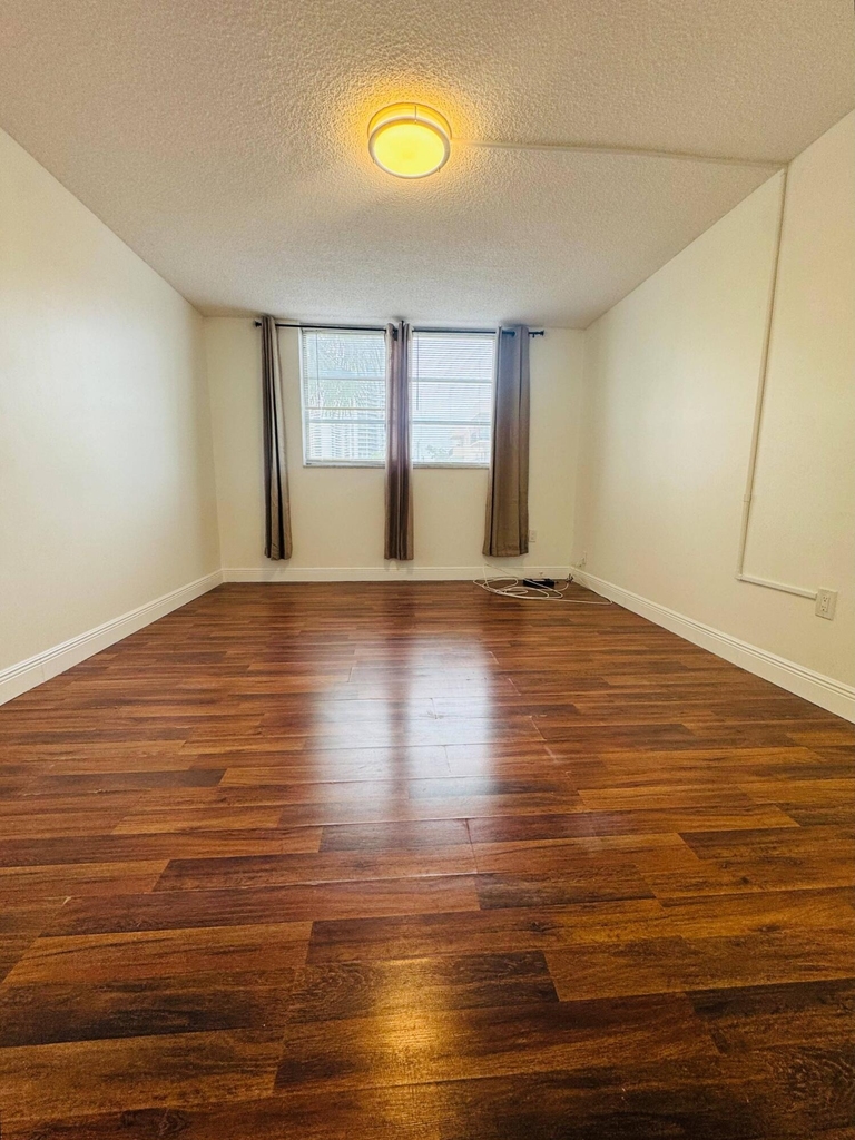3849 Ne 169th - Photo 13