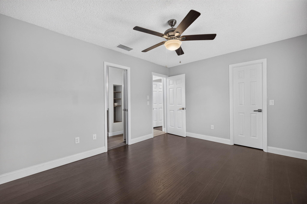 825 Se Starflower Avenue - Photo 29
