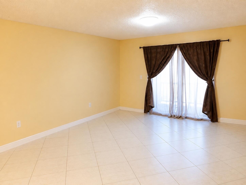 4116 Nw 88th Avenue - Photo 6