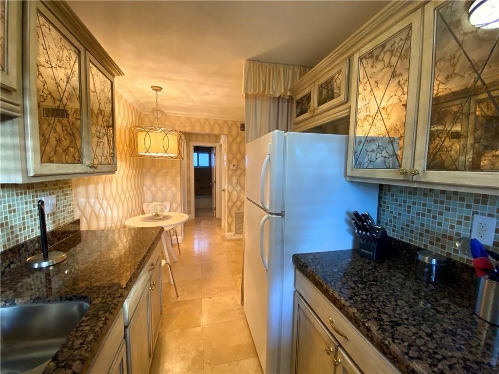 600 Ne 7th Avenue - Photo 5