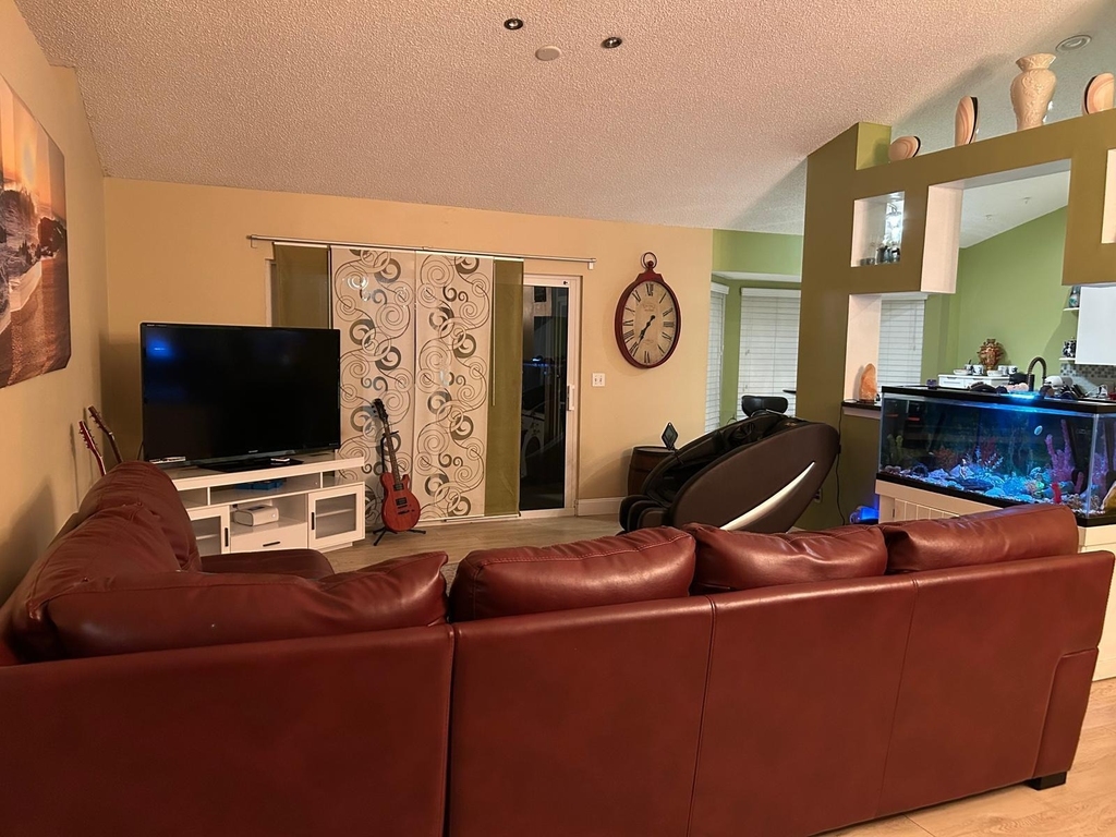 102 Sw Glenwood Drive - Photo 15