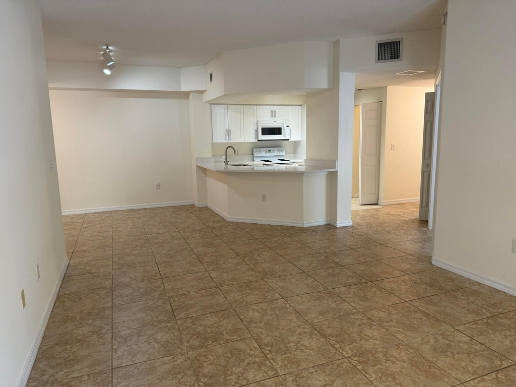 3020 Alcazar Place - Photo 10