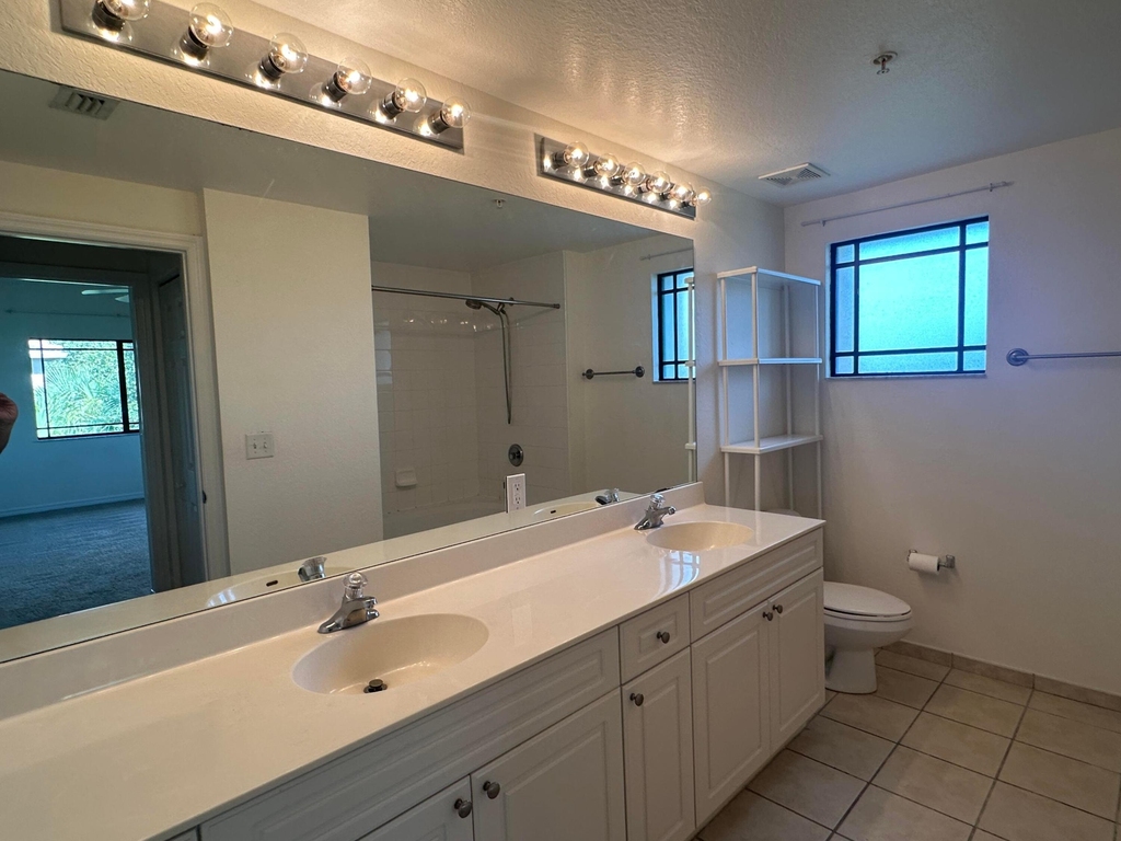 3020 Alcazar Place - Photo 18