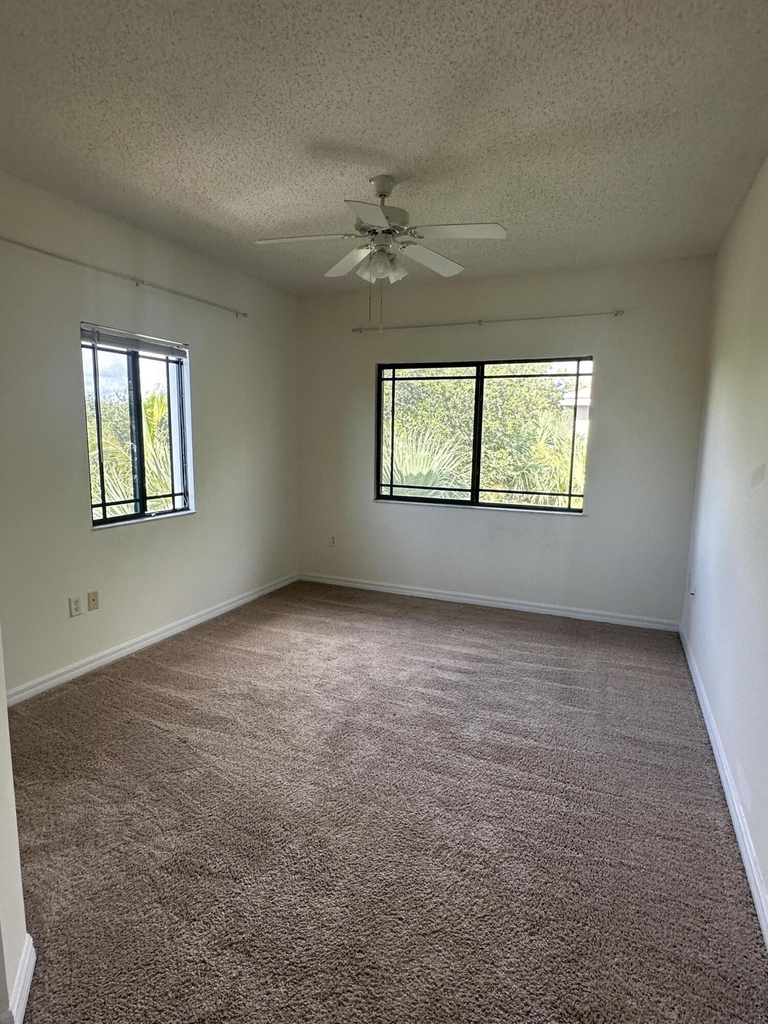 3020 Alcazar Place - Photo 16