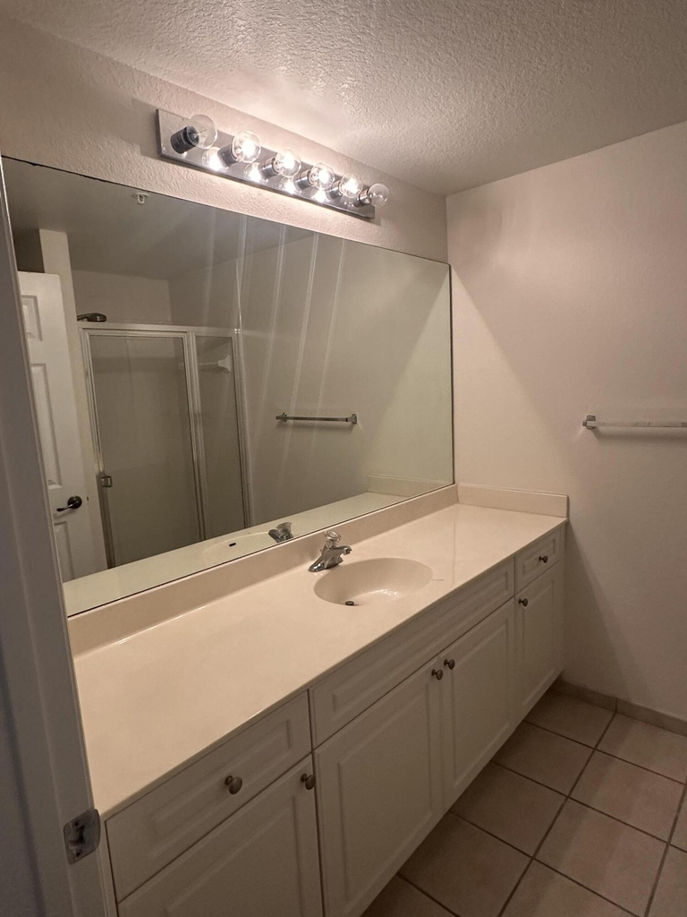 3020 Alcazar Place - Photo 23