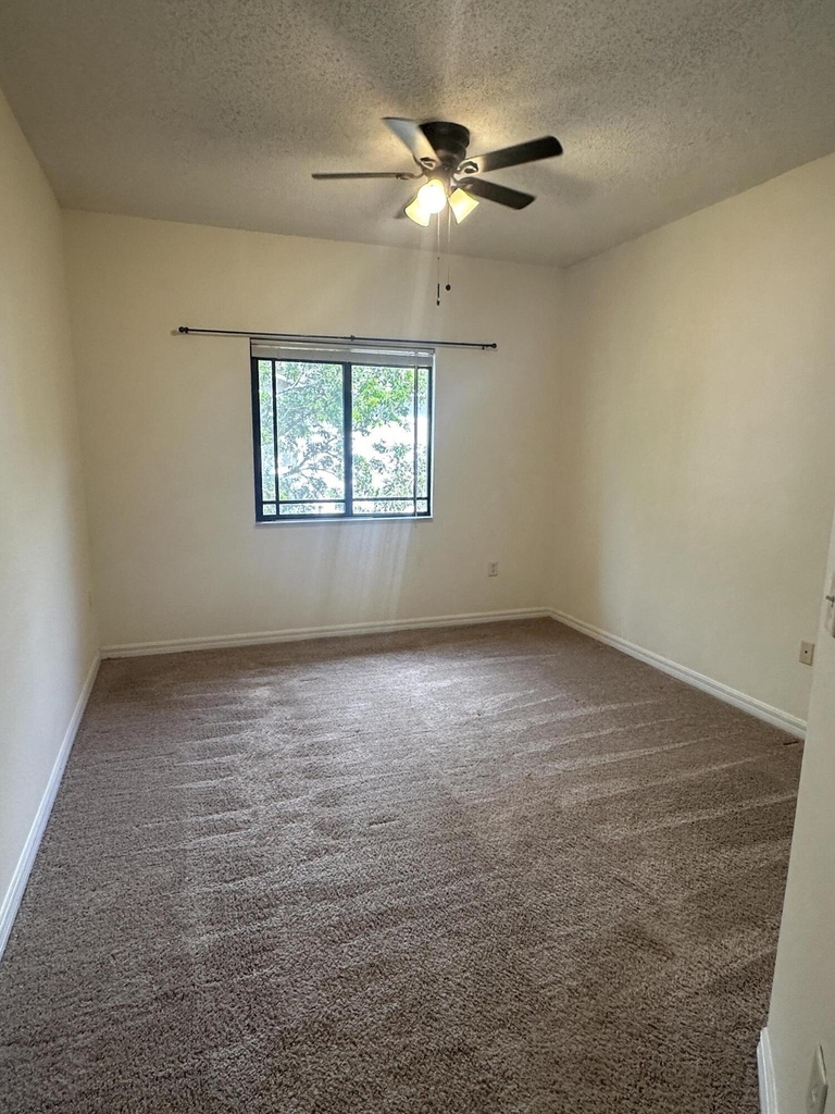 3020 Alcazar Place - Photo 22