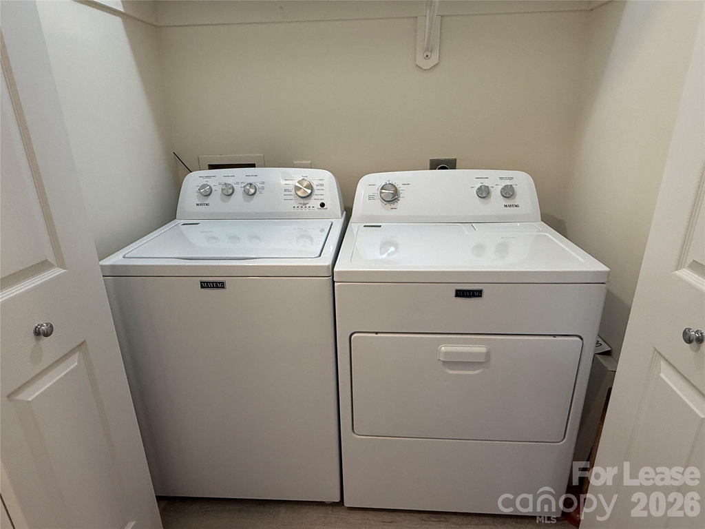 404 Kingville Drive - Photo 9