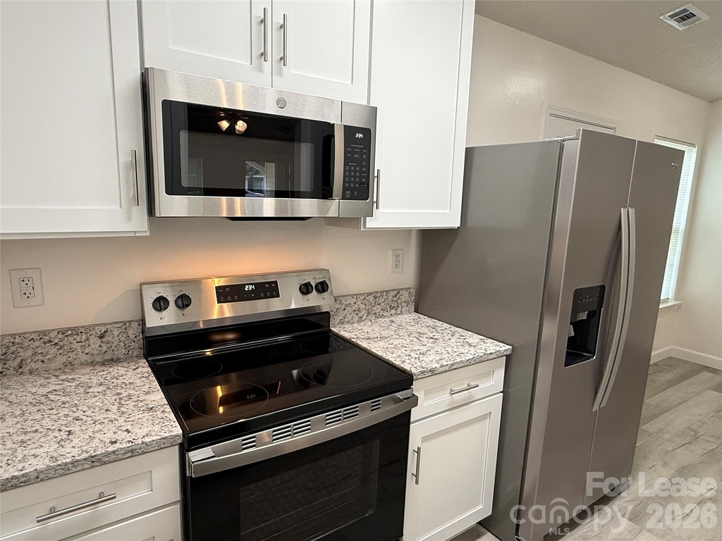 404 Kingville Drive - Photo 6