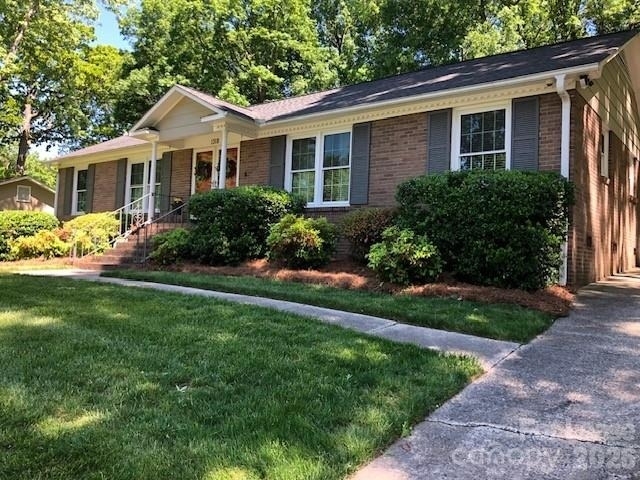 1318 Beechdale Drive - Photo 1