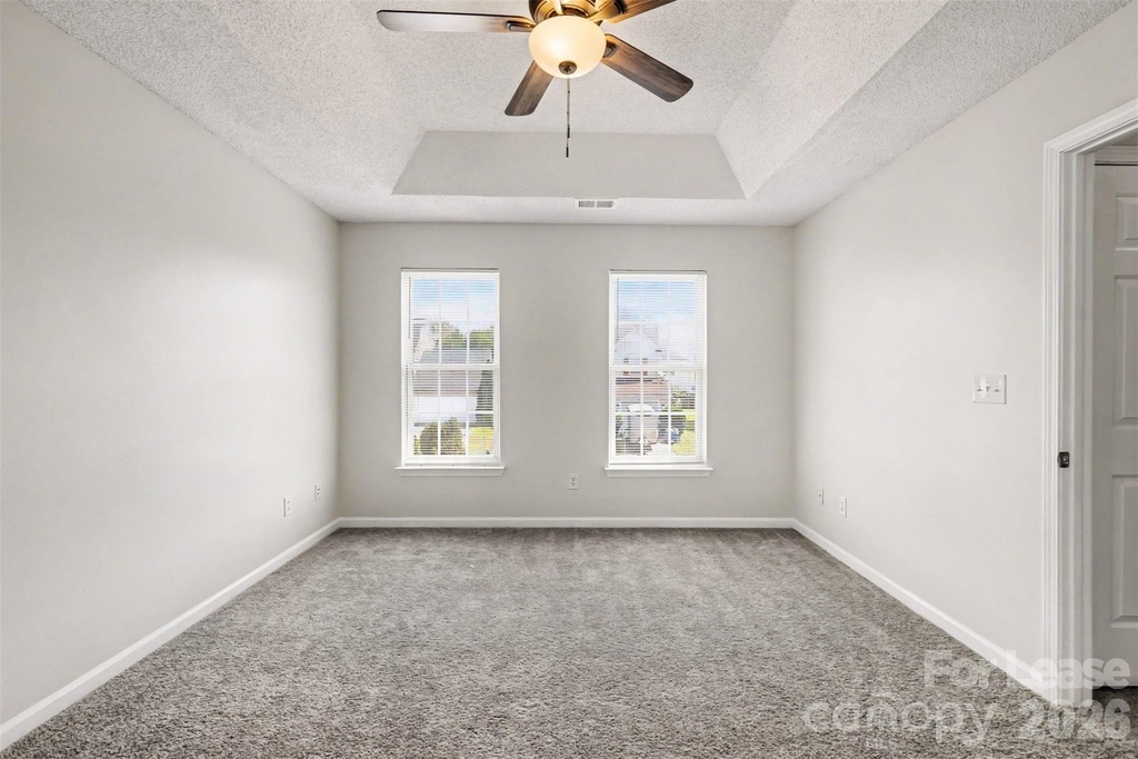 1716 Starling Court - Photo 14
