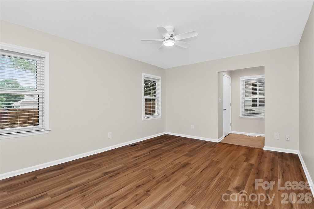 11122 Five Cedars Road - Photo 9