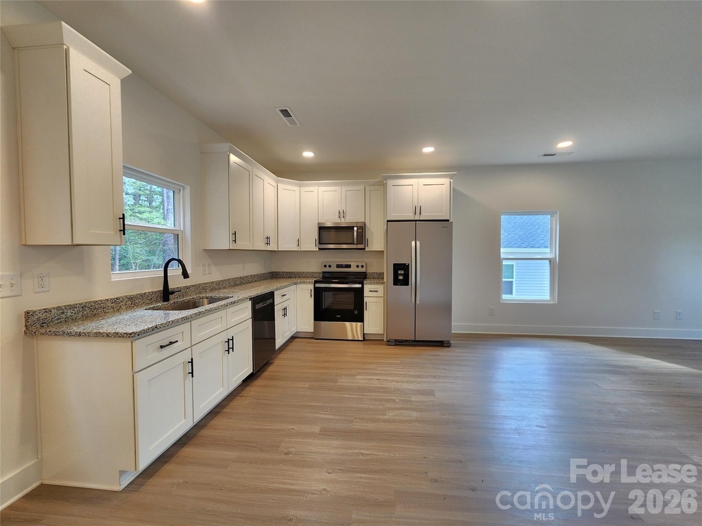 217 Carlie Street - Photo 5