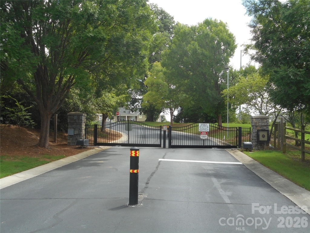 322 Deep Water Lane - Photo 27