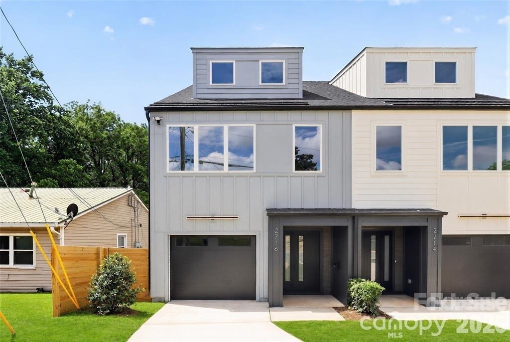 2716 Baltimore Avenue - Photo 3