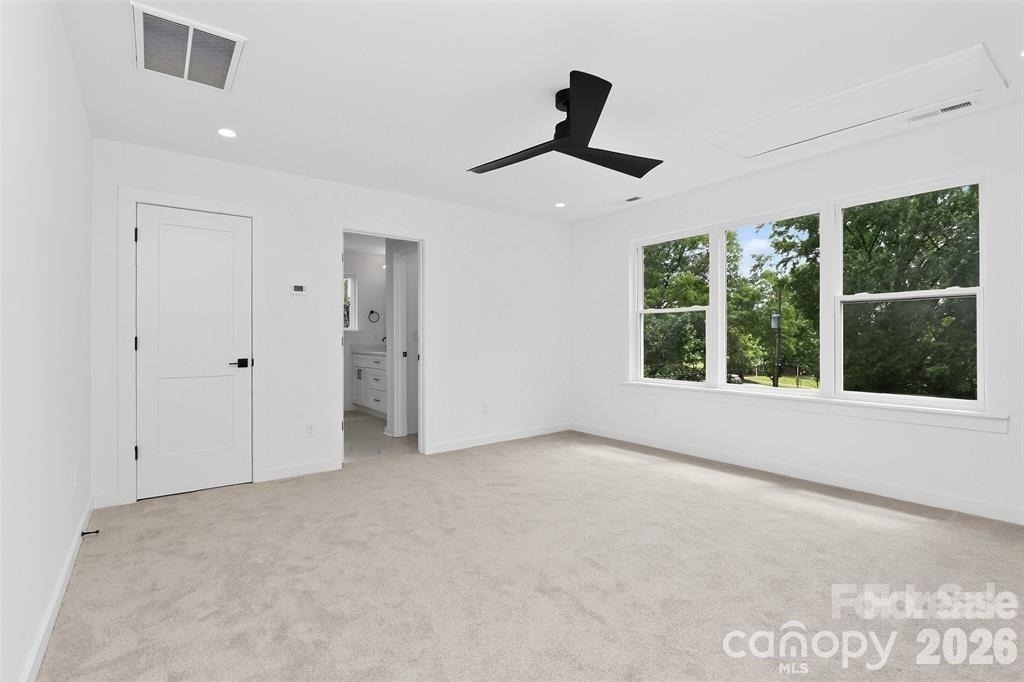 2716 Baltimore Avenue - Photo 22