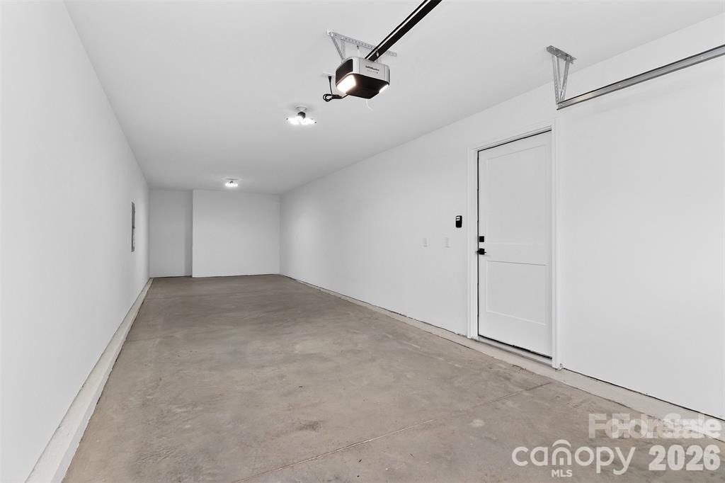 2716 Baltimore Avenue - Photo 29