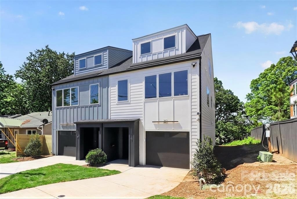 2714 Baltimore Avenue - Photo 3