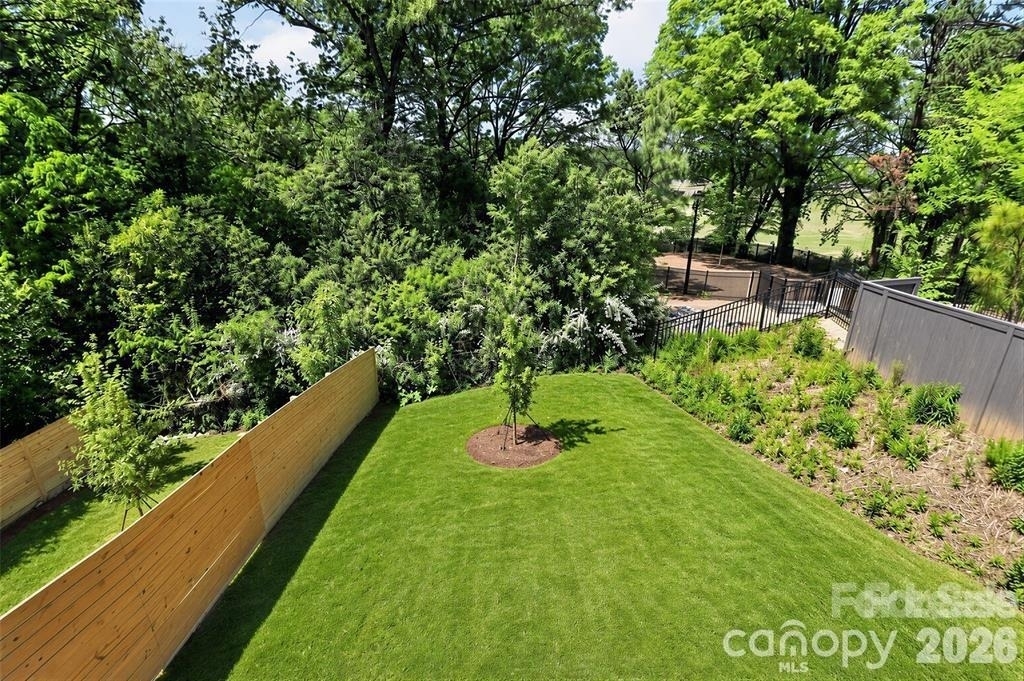 2714 Baltimore Avenue - Photo 29