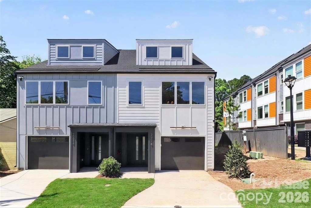 2714 Baltimore Avenue - Photo 1