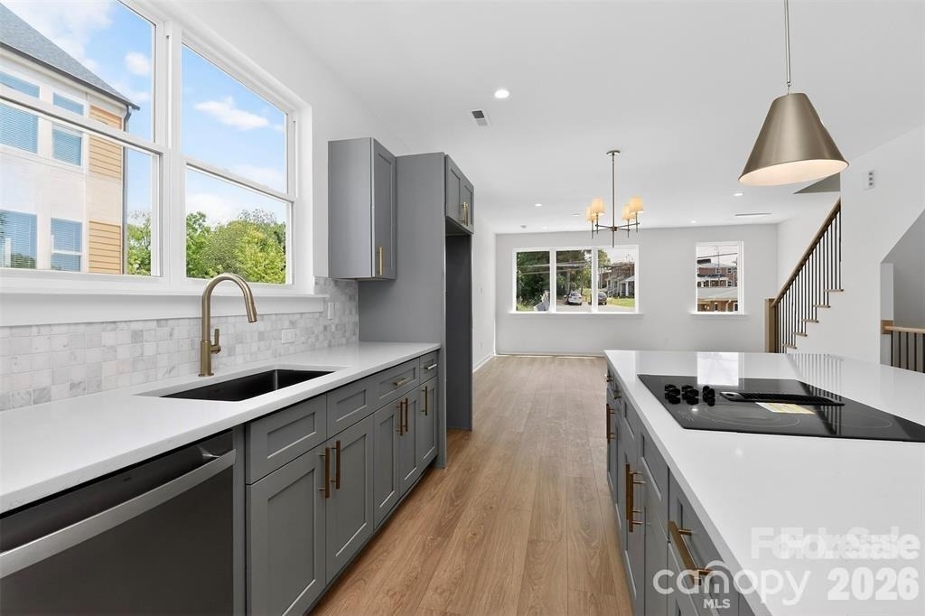 2714 Baltimore Avenue - Photo 15