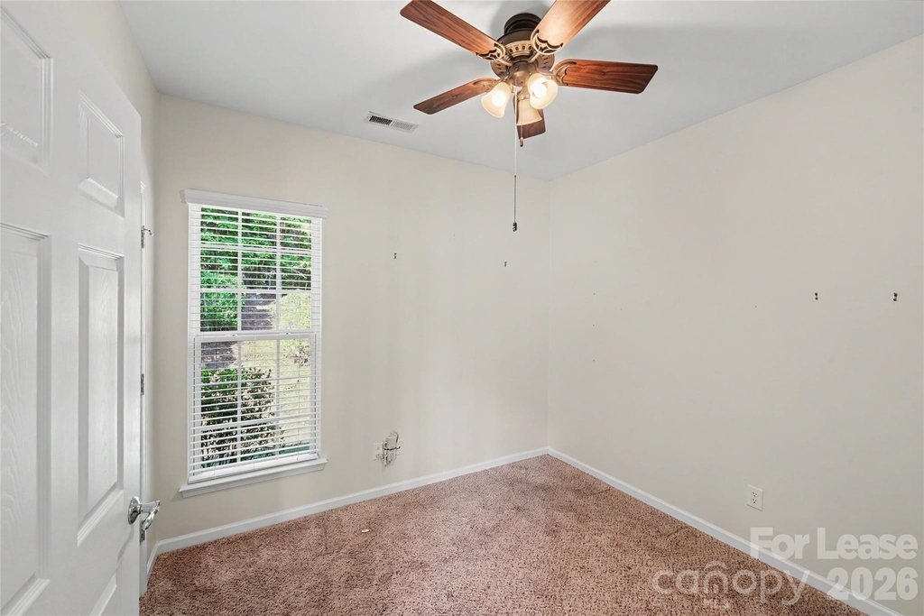9009 Smokey Hill Lane - Photo 18