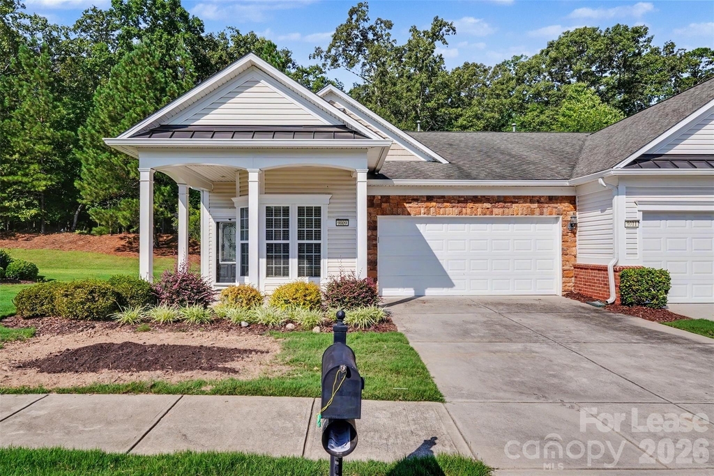 9009 Smokey Hill Lane - Photo 0
