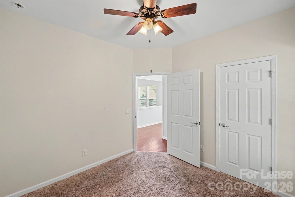 9009 Smokey Hill Lane - Photo 17