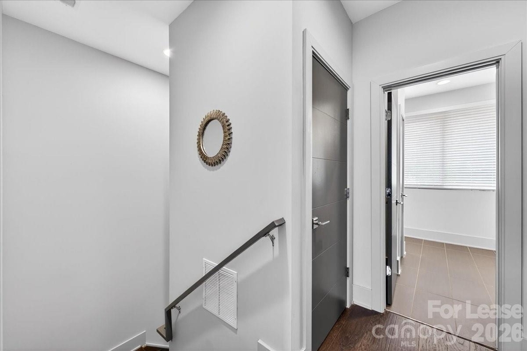 241 Domain Way - Photo 17